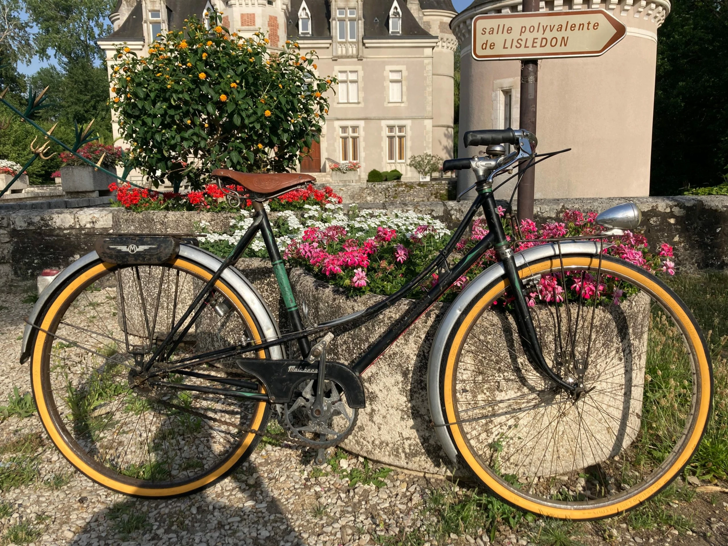 Motobecane Vélo Mixte Motobécane Des Années 50 Taille 50-51, Monovitesse