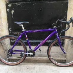 Vélo Gravel Et Randonneuse Grisley